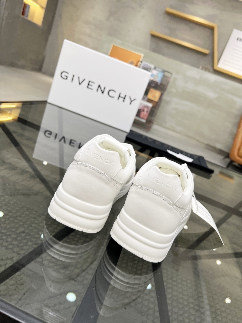 Givenchy Sneakers